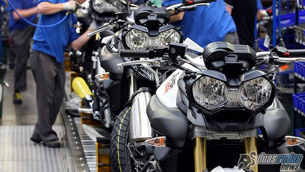 Triumph supera marca de 5 mil motos produzidas no Brasil