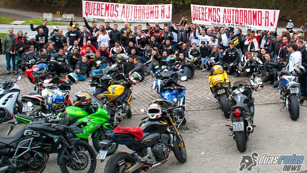 Centenas de motociclistas protestaram na BR-040 em luta pelo novo autódromo do Rio de janeiro