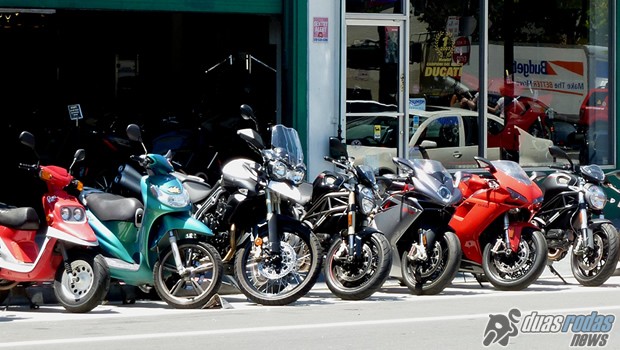 Mercado de motocicletas fechou 2014 com sinais de recuperação e prevendo dias melhores em 2015