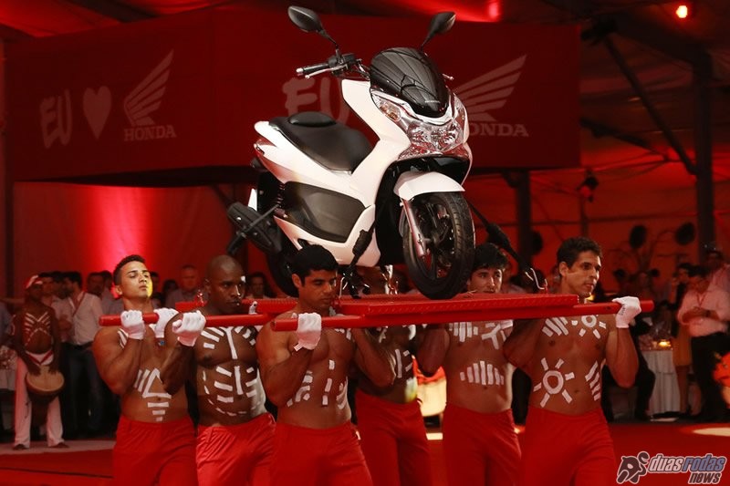 Honda apresenta e anuncia diversas novidades para 2013