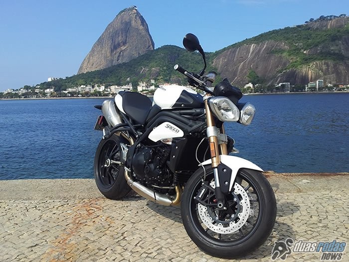 Triumph Speed Triple 1050