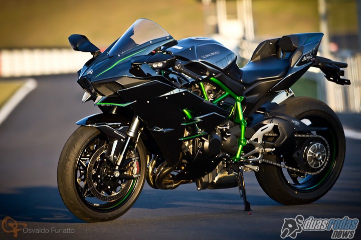 Kawasaki inicia pré-venda da edição 2018 das desejadas Ninja H2 e H2R