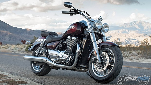 Chega ao Brasil a nova Triumph Thunderbird Commander