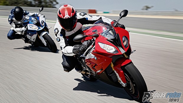 Superesportiva BMW S 1000 RR começa a ser produzida no Brasil