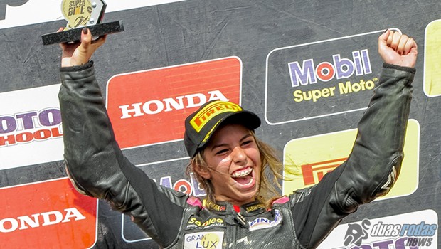 Sarah Conessa vence a 1ª edição do Grid Feminino no SuperBike Brasil