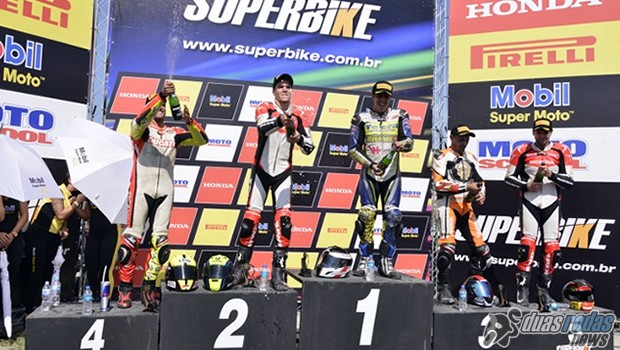 SuperBike Brasil abre temporada 2016 com disputas eletrizantes em Interlagos