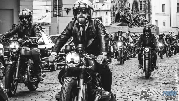 Triumph confirma terceiro ano de patrocínio do “Distinguished Gentleman’s Ride”