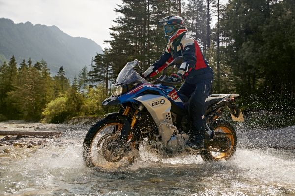 Nova BMW F 850 GS Adventure inicia vendas no Brasil