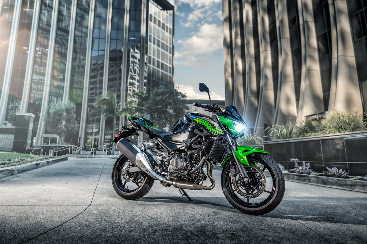 Kawasaki Z400: entrada na Linha Z ganha um novo patamar